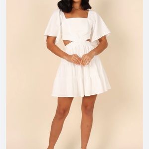 White Jordyn Cut-out tiered dress short sleeve